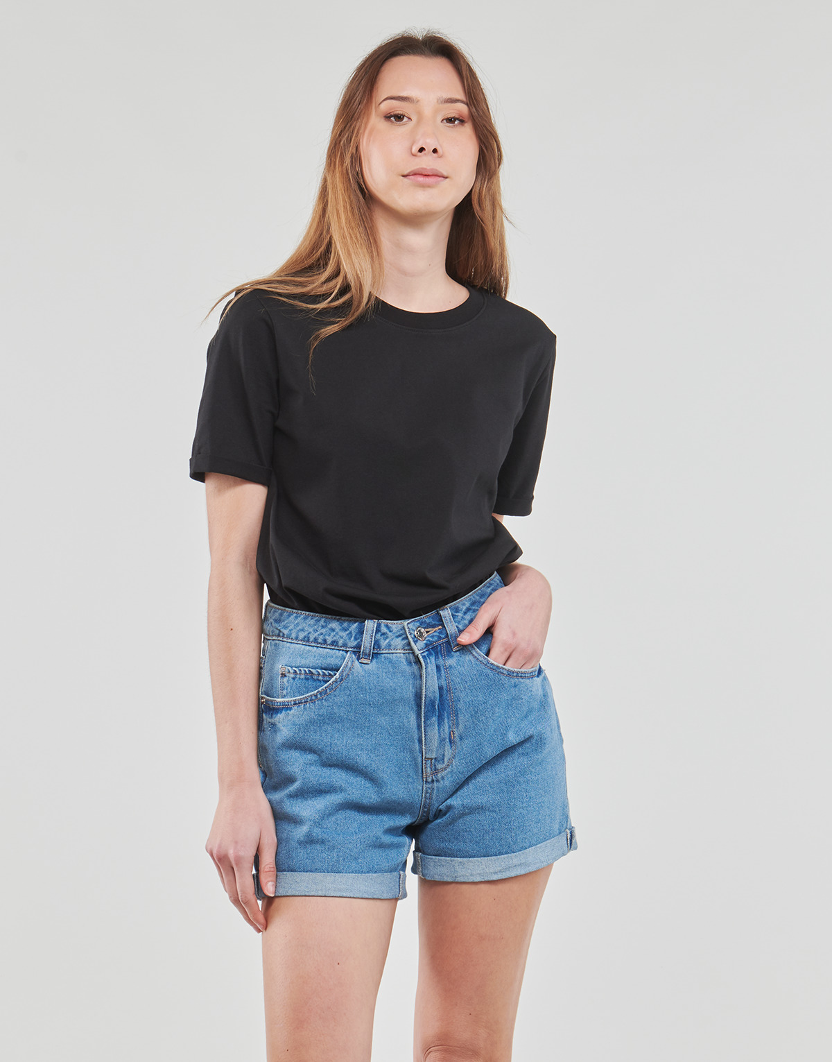 Pieces Noir PCRIA SS FOLD UP SOLID TEE nrDji9DT